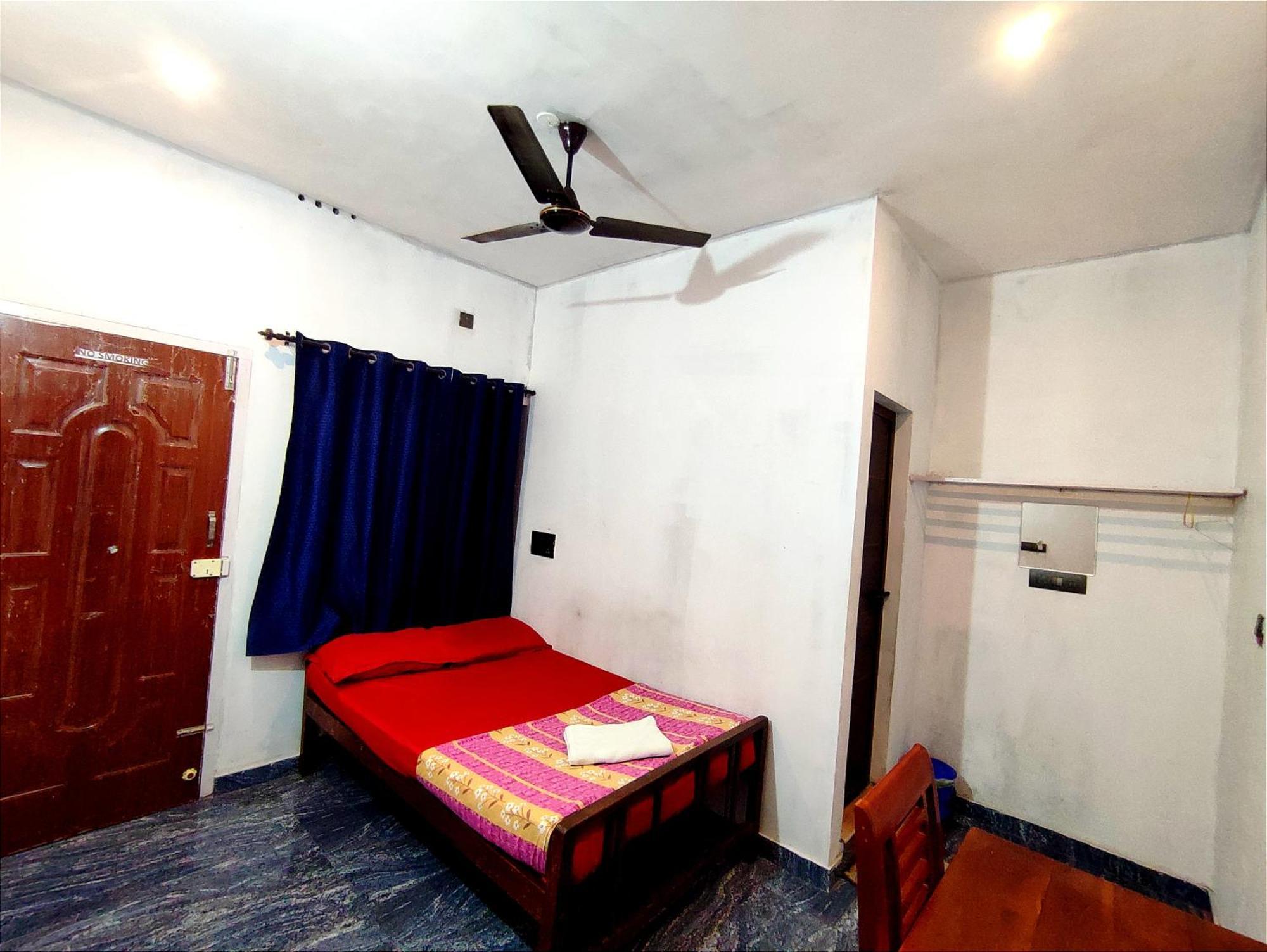 Raelyn'S Homestay Kochi Exterior photo